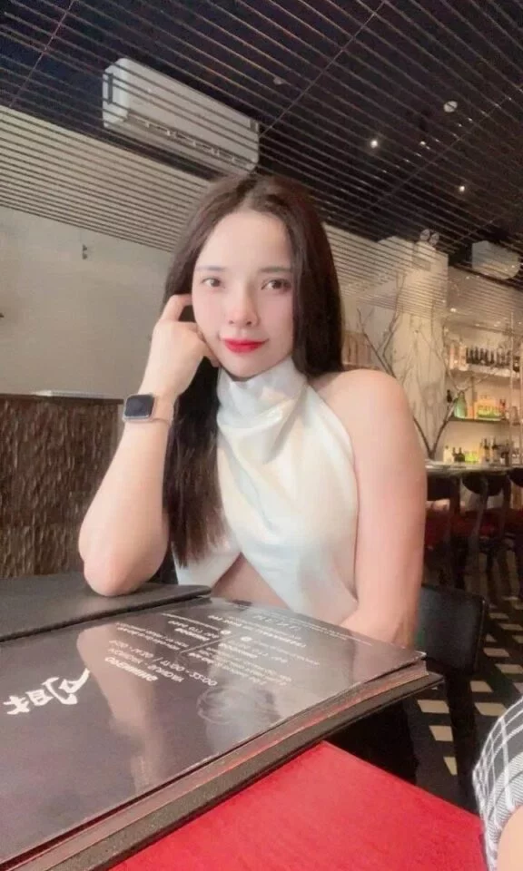 Liuyi SG Escort profile photo 5 in Orchard